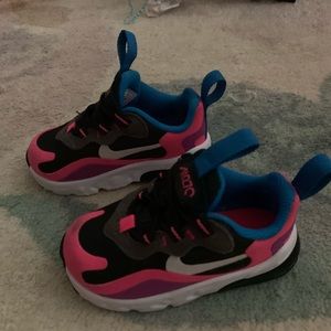 Baby Nike air max sneakers size 5